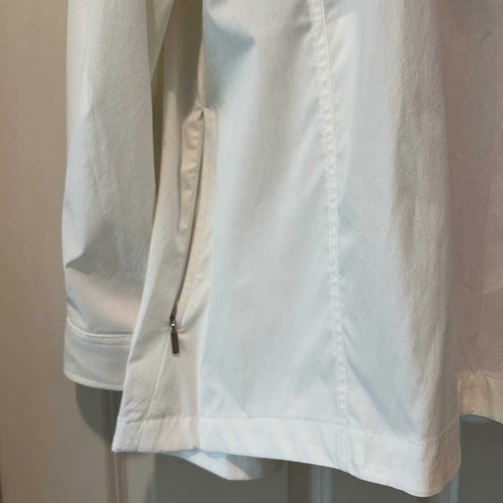 Athleta pullover 1/4 zip windbreaker - Picture 4 of 7